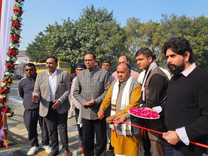 चौधरी चरण सिंह जयंती पर विराट किसान मेला:सर छोटूराम कॉलेज में किसानों को मिली कृषि योजनाओं की जानकारी