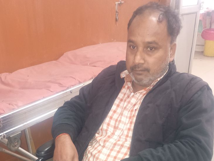 अमेठी में रेलवे कॉलोनी में रेलवे कर्मचारी से मारपीट, VIDEO:पांच आरोपियों पर मुकदमा दर्ज, पत्नी से अभद्रता का आरोप