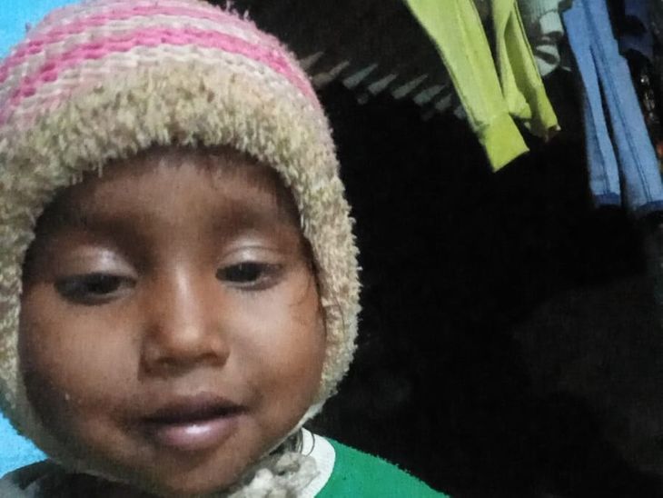 सोनभद्र में एक ही दिन दो मासूम की मौत:उल्टी-दस्त के बाद बिगड़ी तबीयत, डॉक्टरों ने किया मृत घोषित